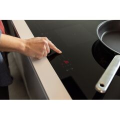 OCAK CAM İNDÜKSÜYONLU MARİS FMA 804 I F BK